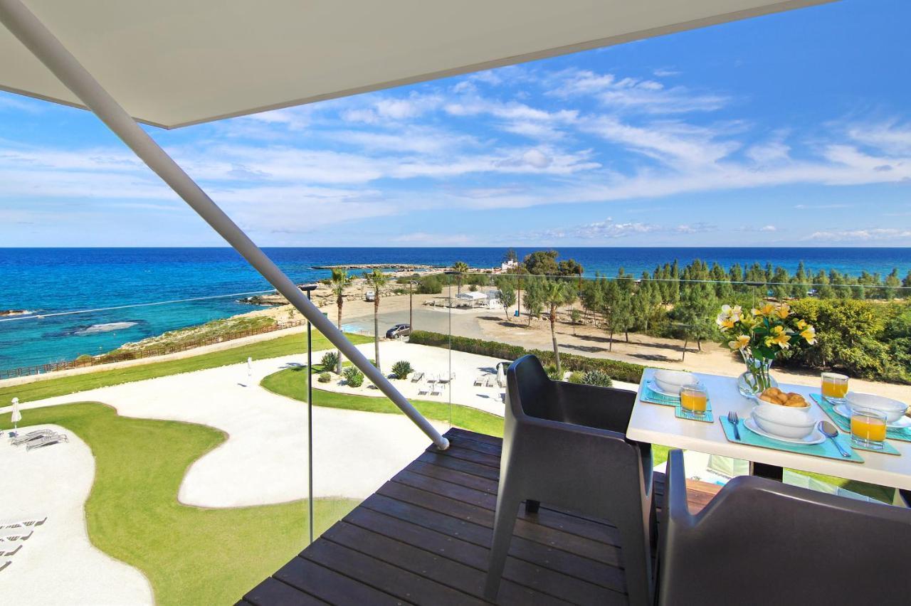 Apartment Josephine - Beachfront Протарас Екстер'єр фото