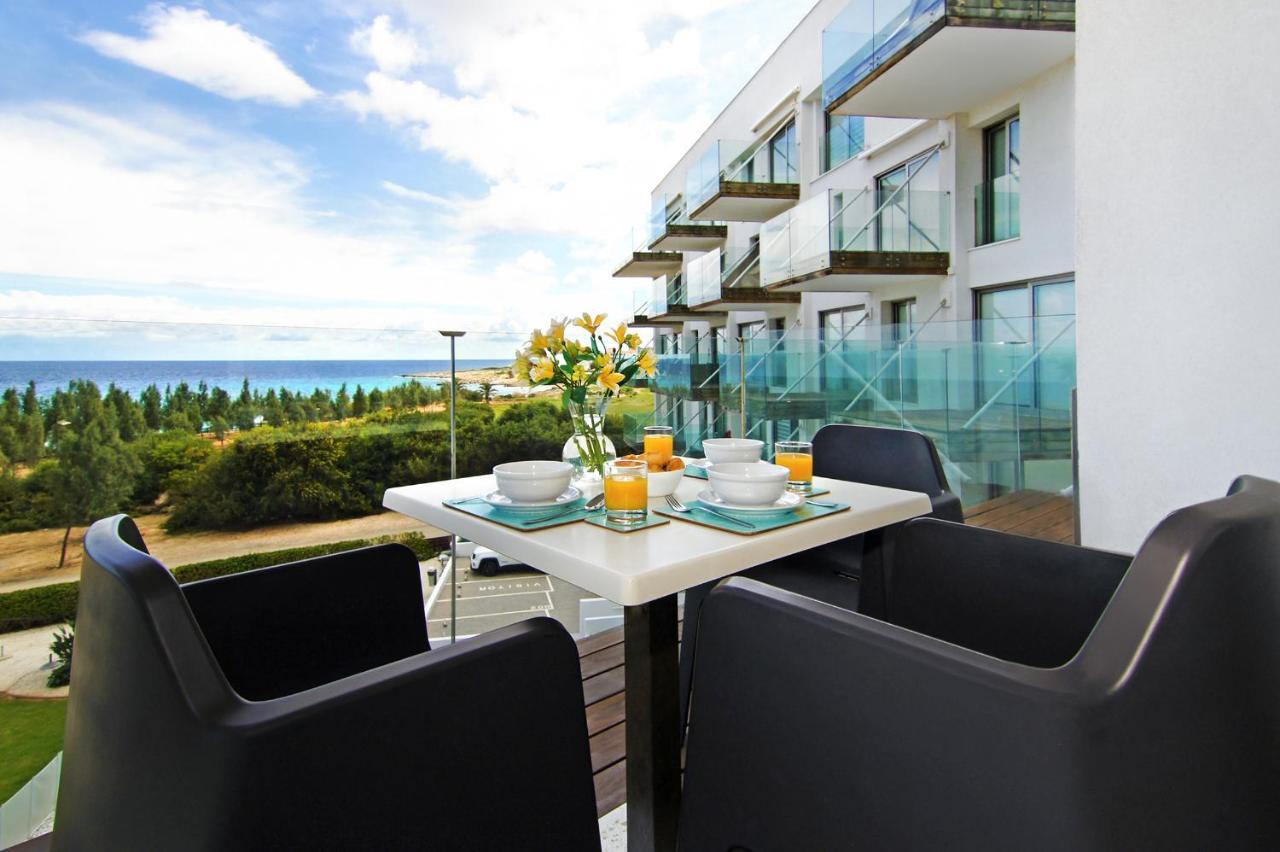 Apartment Josephine - Beachfront Протарас Екстер'єр фото