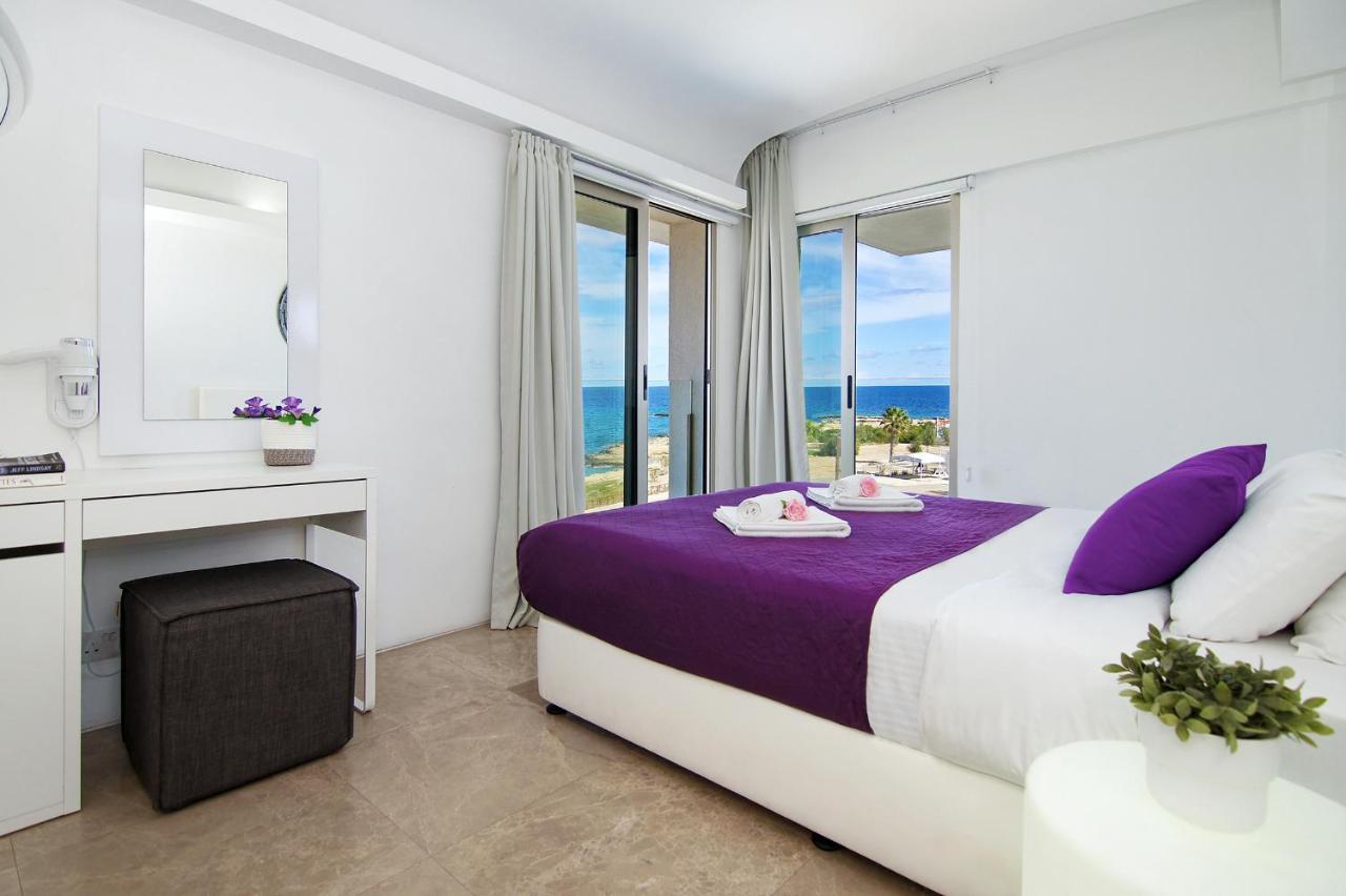 Apartment Josephine - Beachfront Протарас Екстер'єр фото